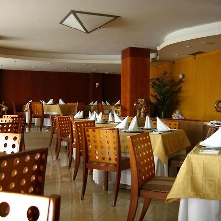Hotel Lun Fun มันตา ภายนอก รูปภาพ